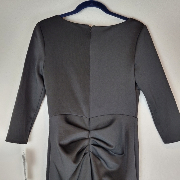 NWT Xscape Women's Ruched Off-The-Shoulder Gown in Gunmetal Black - Picture 5 of 14